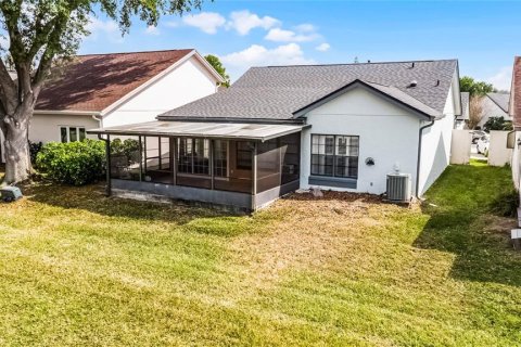 House in Orlando, Florida 2 bedrooms, 142.6 sq.m. № 1615194 - photo 20