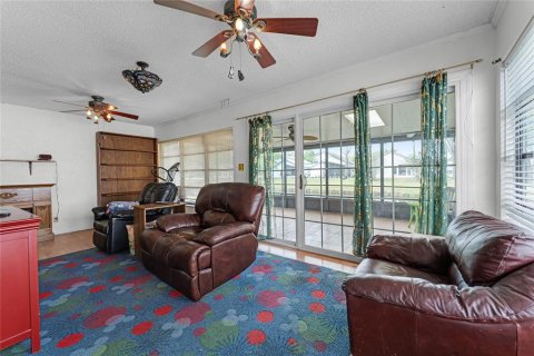 House in Orlando, Florida 2 bedrooms, 142.6 sq.m. № 1615194 - photo 17
