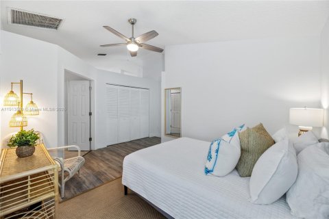 Снять в аренду виллу или дом в Джуно-Бич, Флорида 3 спальни, 154.68м2, № 1968844 - фото 20