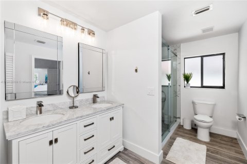 Снять в аренду виллу или дом в Джуно-Бич, Флорида 3 спальни, 154.68м2, № 1968844 - фото 15