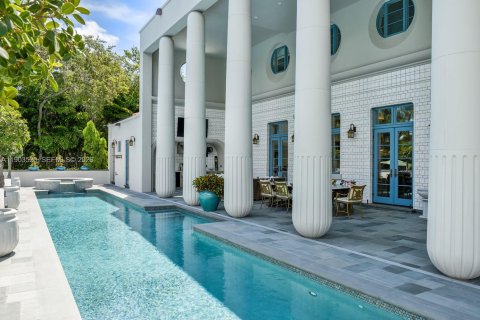 Casa en venta en Pinecrest, Florida, 8 dormitorios, 1116.96 m2 № 2053603 - foto 17