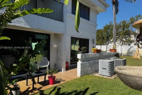 Купить кондоминиум в Майами, Флорида 3 спальни, 120.31м2, № 2025111 - фото 26