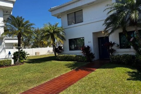 Купить кондоминиум в Майами, Флорида 3 спальни, 120.31м2, № 2025111 - фото 4