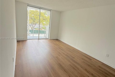Condominio en venta en Miami, Florida, 1 dormitorio, 78.22 m2 № 2091024 - foto 5