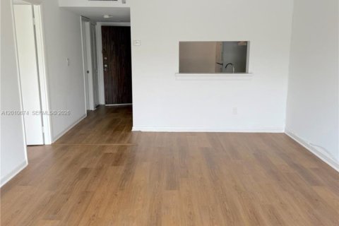 Condominio en venta en Miami, Florida, 1 dormitorio, 78.22 m2 № 2091024 - foto 4
