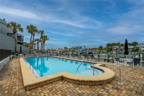 Condominio en venta en Tierra Verde, Florida, 2 dormitorios, 146.79 m2 № 2258217 - foto 26