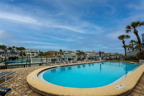 Condominio en venta en Tierra Verde, Florida, 2 dormitorios, 146.79 m2 № 2258217 - foto 27