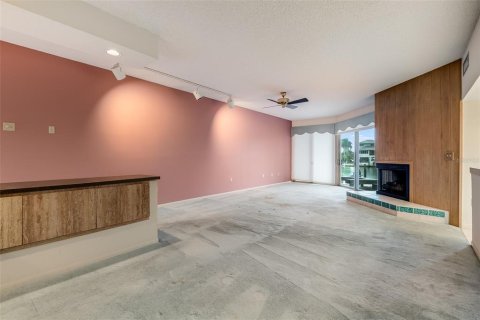 Condominio en venta en Tierra Verde, Florida, 2 dormitorios, 146.79 m2 № 2258217 - foto 6