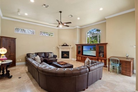 House in Orlando, Florida 4 bedrooms, 388.15 sq.m. № 2219543 - photo 22