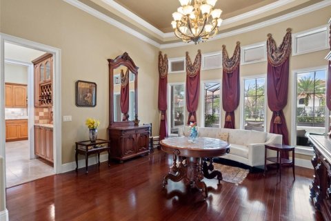 House in Orlando, Florida 4 bedrooms, 388.15 sq.m. № 2219543 - photo 10