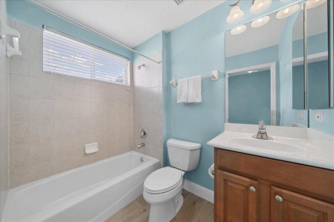 Casa en venta en Indialantic, Florida, 4 dormitorios, 297.1 m2 № 1898391 - foto 27