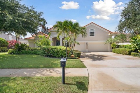 Casa en venta en Indialantic, Florida, 4 dormitorios, 297.1 m2 № 1898391 - foto 1