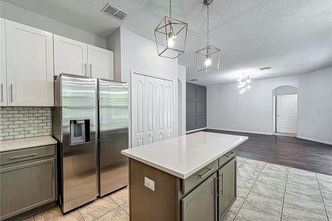 Villa ou maison à vendre à Orlando, Floride: 4 chambres, 235.79 m2 № 1786111 - photo 7