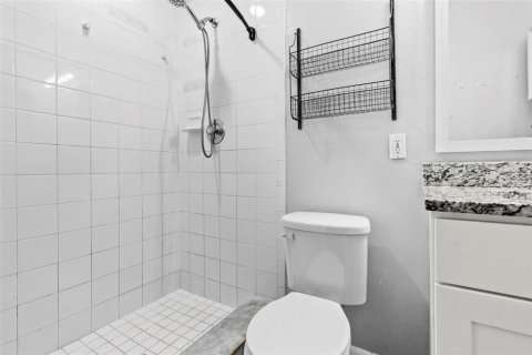Купить виллу или дом в Брейдентон, Флорида 7 комнат, 150.5м2, № 2290756 - фото 16