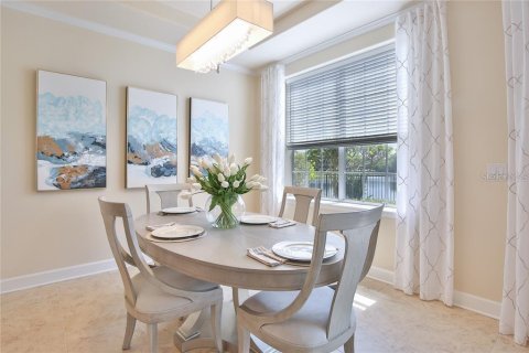 Condo in University Park, Florida, 2 bedrooms № 2097080 - photo 5