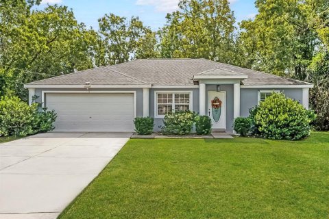 House in Ocala, Florida 3 bedrooms, 116.31 sq.m. № 1918064 - photo 1