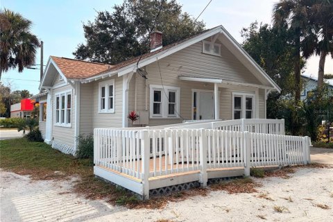 Propiedad comercial en venta en New Smyrna Beach, Florida, 93.46 m2 № 2150432 - foto 4