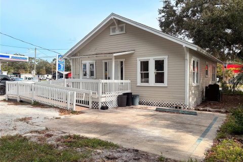 Propiedad comercial en venta en New Smyrna Beach, Florida, 93.46 m2 № 2150432 - foto 6