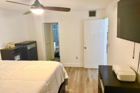 Copropriété à vendre à Miami Beach, Floride: 1 chambre, 65.03 m2 № 1968728 - photo 19