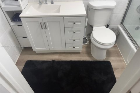 Copropriété à vendre à Miami Beach, Floride: 1 chambre, 65.03 m2 № 1968728 - photo 21