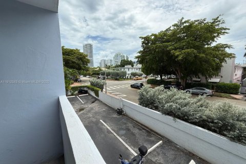 Copropriété à vendre à Miami Beach, Floride: 1 chambre, 65.03 m2 № 1968728 - photo 22
