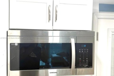 Copropriété à vendre à Miami Beach, Floride: 1 chambre, 65.03 m2 № 1968728 - photo 15