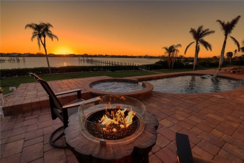 Villa ou maison à Englewood, Floride 5 chambres, 368.54 m2 № 2111756
