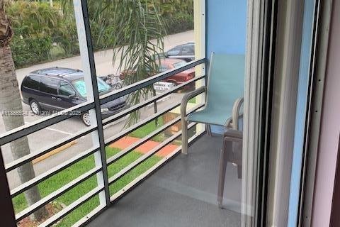 Снять в аренду кондоминиум в Уэст-Палм-Бич, Флорида 1 спальня, 63.55м2, № 1925613 - фото 14