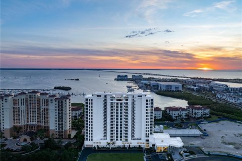 Condo in Tampa, Florida, 3 bedrooms  № 2144905