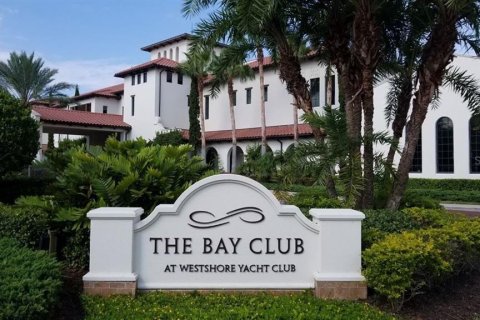 Condo in Tampa, Florida, 3 bedrooms № 2144905 - photo 16
