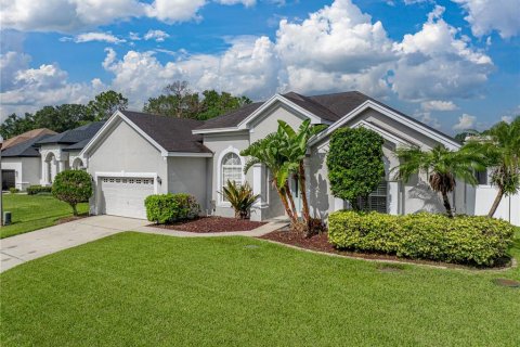 House in Lakeland, Florida 4 bedrooms, 218.23 sq.m. № 1840373 - photo 3