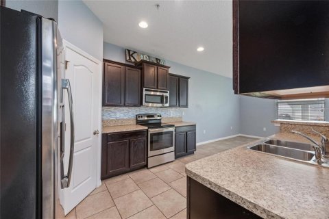 Townhouse in Orlando, Florida 3 bedrooms, 157.84 sq.m. № 2123584 - photo 10