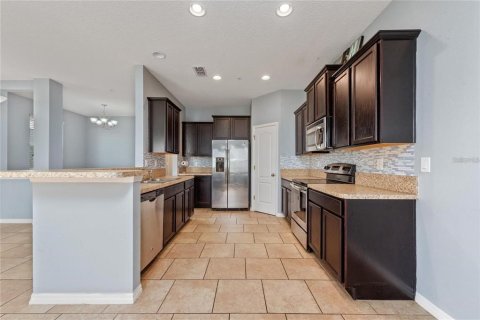 Townhouse in Orlando, Florida 3 bedrooms, 157.84 sq.m. № 2123584 - photo 9