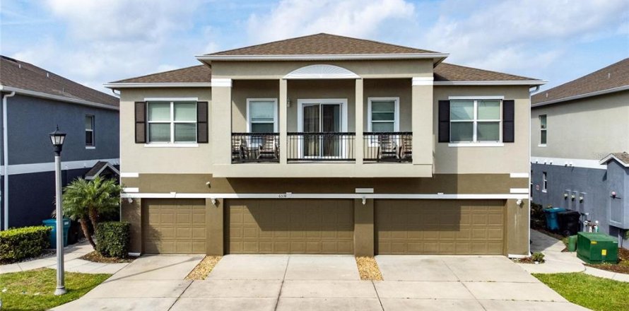 Townhouse in Orlando, Florida 3 bedrooms, 157.84 sq.m. № 2123584