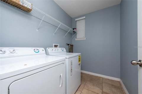 Townhouse in Orlando, Florida 3 bedrooms, 157.84 sq.m. № 2123584 - photo 13