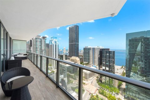 Condo in Miami, Florida, 2 bedrooms № 1934539 - photo 2