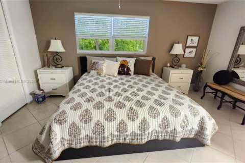 Copropriété à vendre à Deerfield Beach, Floride: 2 chambres, 92.9 m2 № 1924355 - photo 19