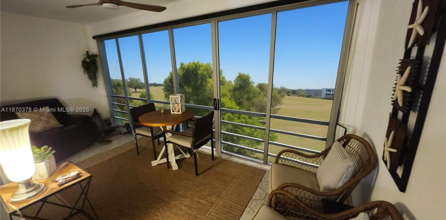 Condo à Deerfield Beach, Floride, 2 chambres  № 1924355