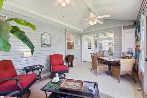 House in The Villages, Florida 2 bedrooms, 128.48 sq.m. № 1744577 - photo 26