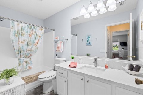 House in The Villages, Florida 2 bedrooms, 128.48 sq.m. № 1744577 - photo 23