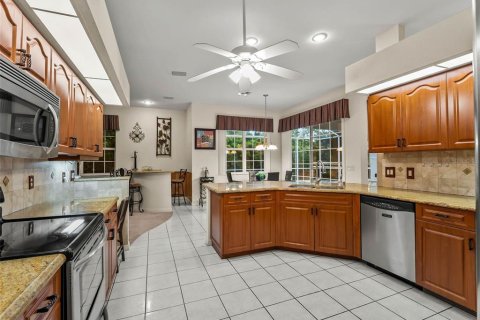 Villa ou maison à vendre à Port Charlotte, Floride: 3 chambres, 211.07 m2 № 2415090 - photo 16