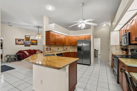 Villa ou maison à vendre à Port Charlotte, Floride: 3 chambres, 211.07 m2 № 2415090 - photo 12