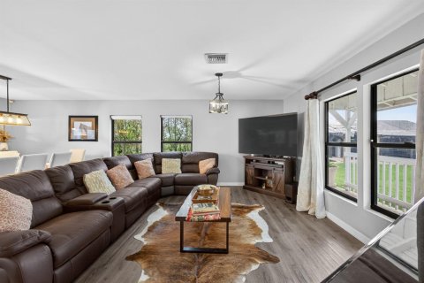 Villa ou maison à vendre à Wellington, Floride: 4 chambres, 212.56 m2 № 2194317 - photo 19