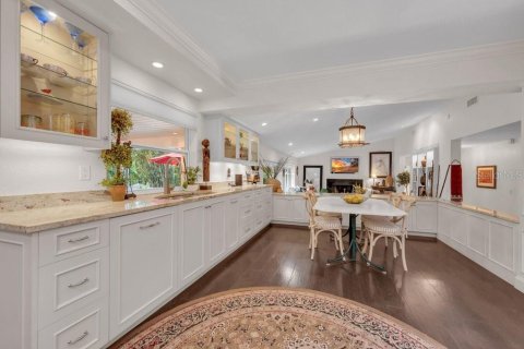 Villa ou maison à vendre à Dunedin, Floride: 4 chambres, 307.41 m2 № 2430893 - photo 5