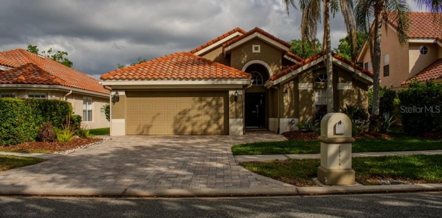 Casa en Lutz, Florida 4 dormitorios, 195.09 m2 № 1618021
