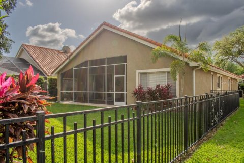 Casa en venta en Lutz, Florida, 4 dormitorios, 195.09 m2 № 1618021 - foto 3