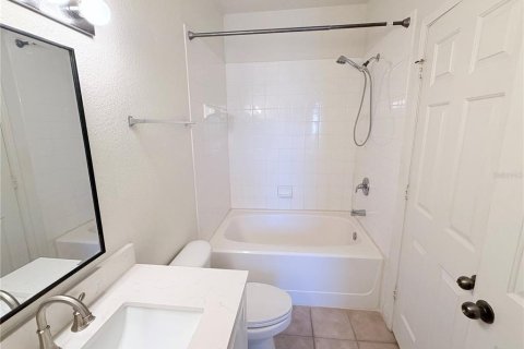 Touwnhouse à louer à Palm Harbor, Floride: 1 chambre, 77.11 m2 № 2419244 - photo 15