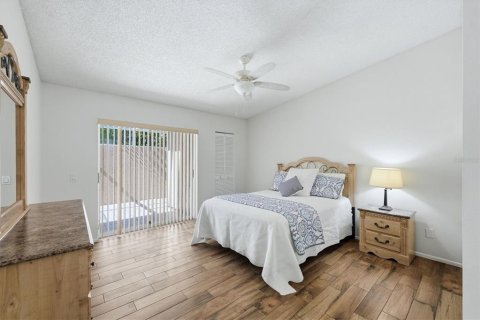 Condo in Bradenton, Florida, 2 bedrooms  № 2379602 - photo 13