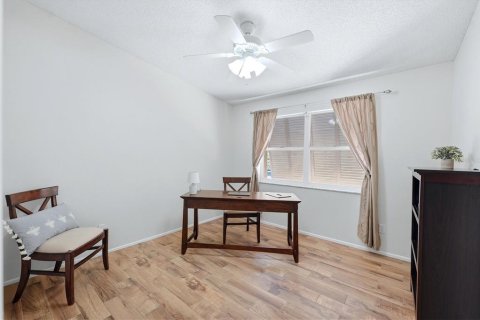 Condo in Bradenton, Florida, 2 bedrooms  № 2379602 - photo 19