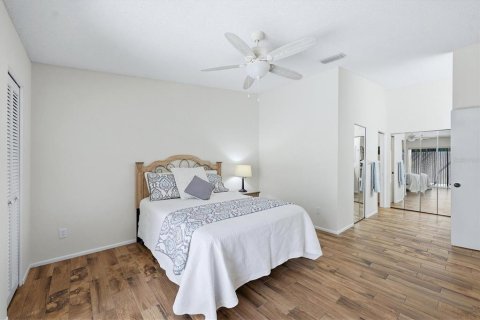 Condo in Bradenton, Florida, 2 bedrooms  № 2379602 - photo 14